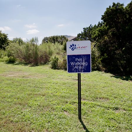 Sonesta Simply Suites Austin The Domain Area Экстерьер фото