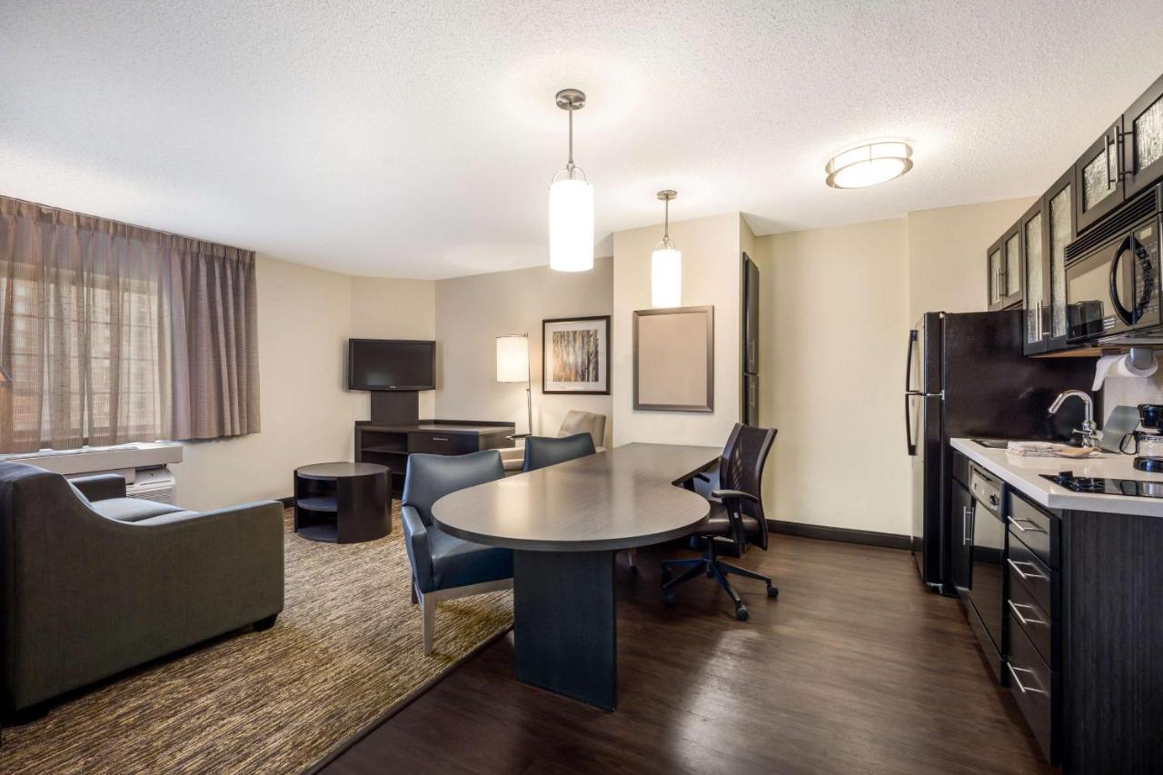 Sonesta Simply Suites Austin The Domain Area Экстерьер фото